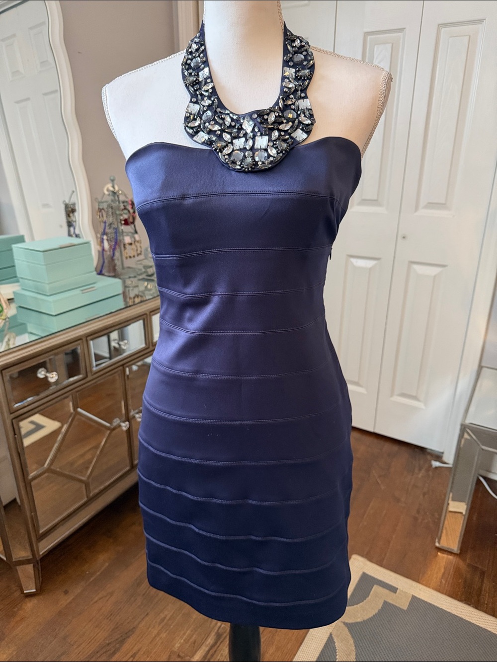 Laundry by Shelli Segal "Smashing" Halter Navy Blue Bandage Cocktail Dress 2 🥰